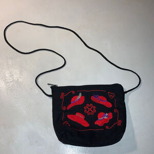 Women's Unbranded Crossbody Bag One Size Black Red Embroidered Hats